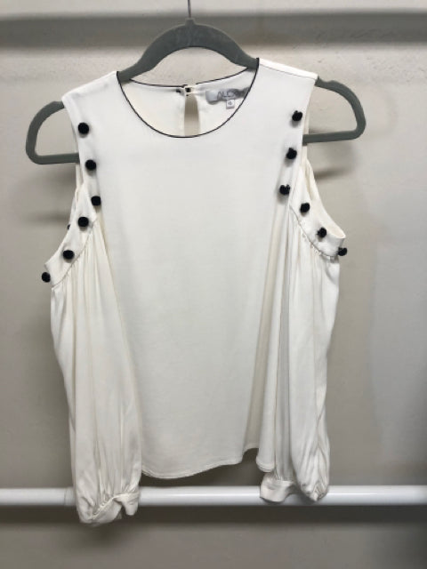 Alexis Size XSP White And Black Top